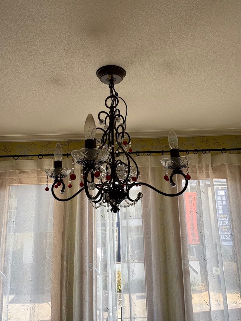 展示場　ブラックシャンデリア 4灯式　引き取り❗️ デザイン照明 ブラッククリスタルシャンデリア 6／10／18灯（Φ700／920