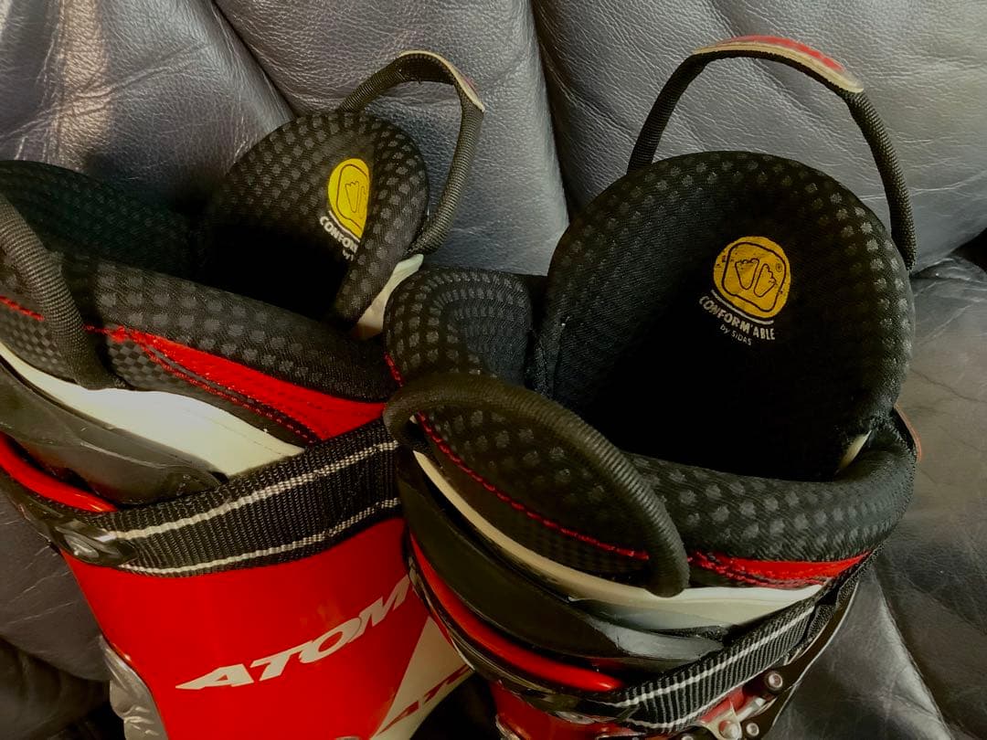 ATOMIC RT アトミック スキーブーツ STl 100 294 おまけ付き - メルカリ