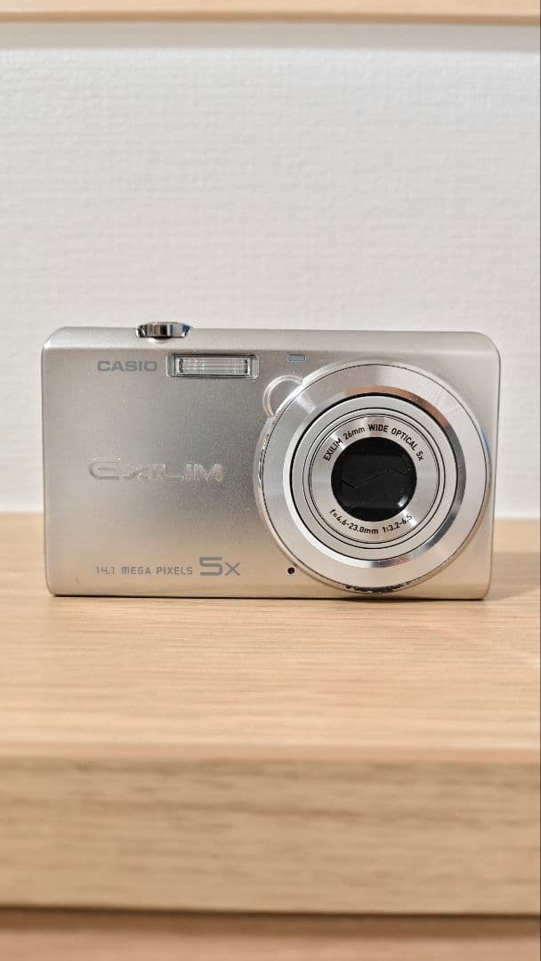動作品】CASIO EXILIM EX-ZS10 コンパクトデジタルカメラ - メルカリ