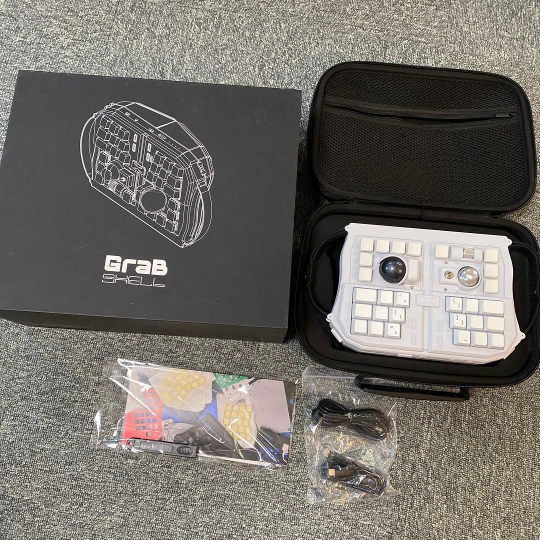 Grab Shell ゲームコントローラー ホワイト　キーボード Amazon | GrabShell -Standard- MOON グラブシェル/寝ながら使える