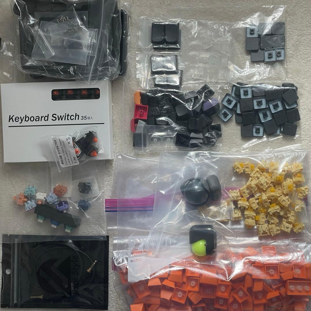 Keyball39ケース他 キースイッチ、キーキャップセット売り - メルカリ