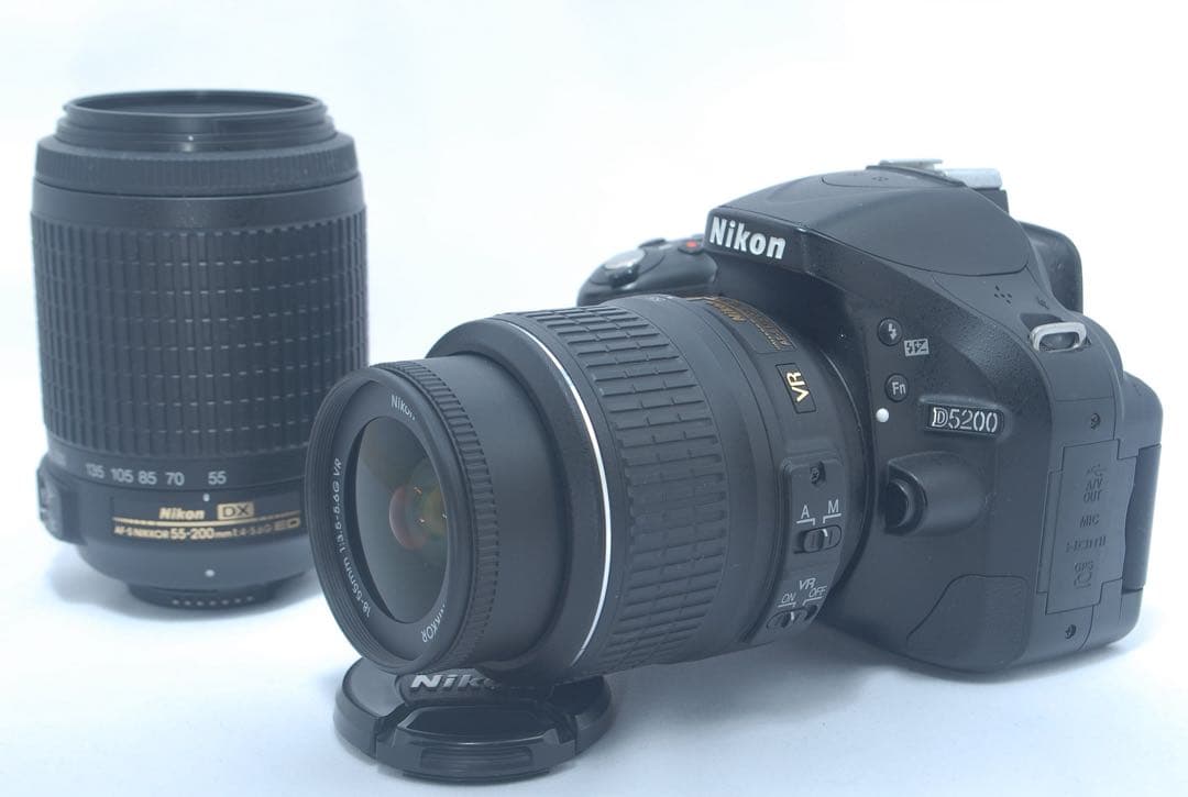 新品級ショット数✨Nikon D5200 スマホ転送 バリアングル液晶 自撮り