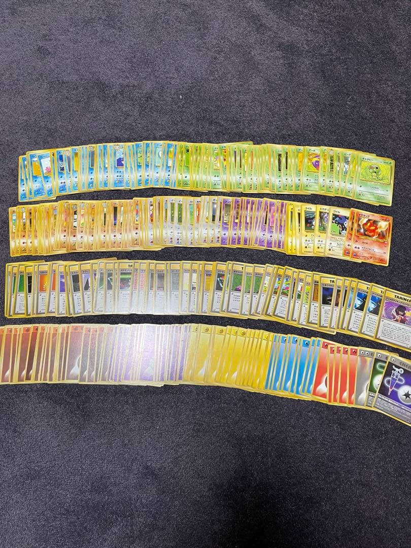 旧裏　ポケカ　ポケモンカード　まとめ売り　300枚 ポケモン - 旧裏面 neo 301種類 コンプリート 金 銀 ポケカ ポケモン