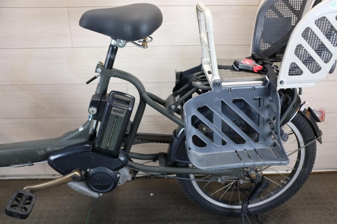 な*ん様 新基準ヤマハPAS　KISS　20インチ3段　8.7Ah（4点灯）充電