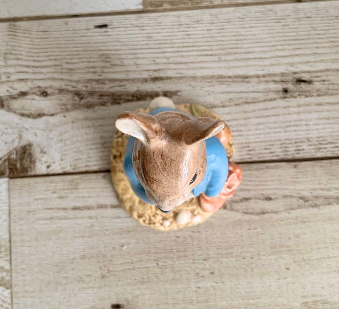 限定版ゴールドシリーズ ハンカチを持ったピーターラビット、グロー