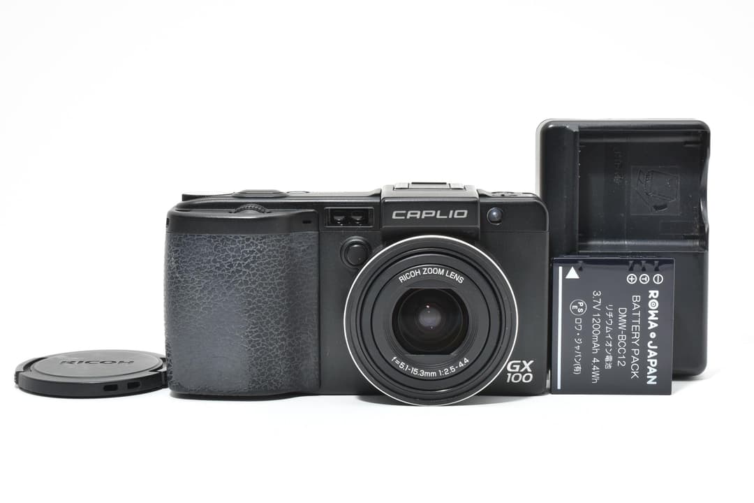 リコー RICOH Caplio GX100 VFナシ 0480 - メルカリ