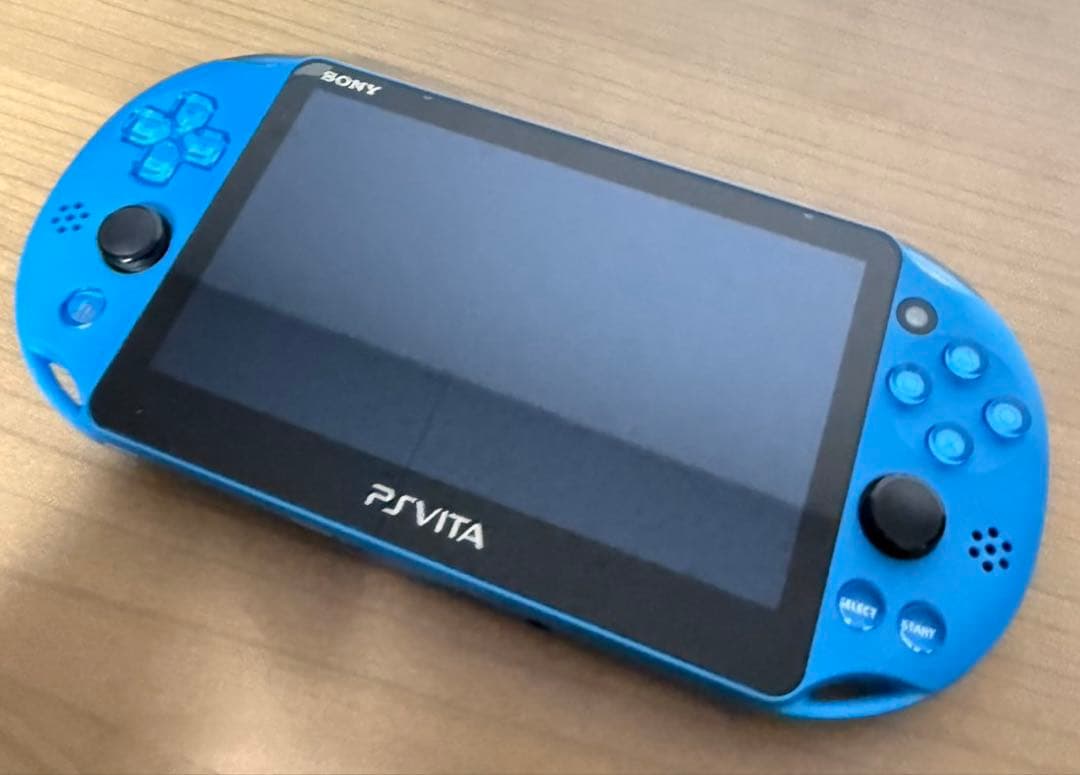 PS Vita本体 PCH-2000 ブルー【動作確認済】 本体ケース付き - メルカリ
