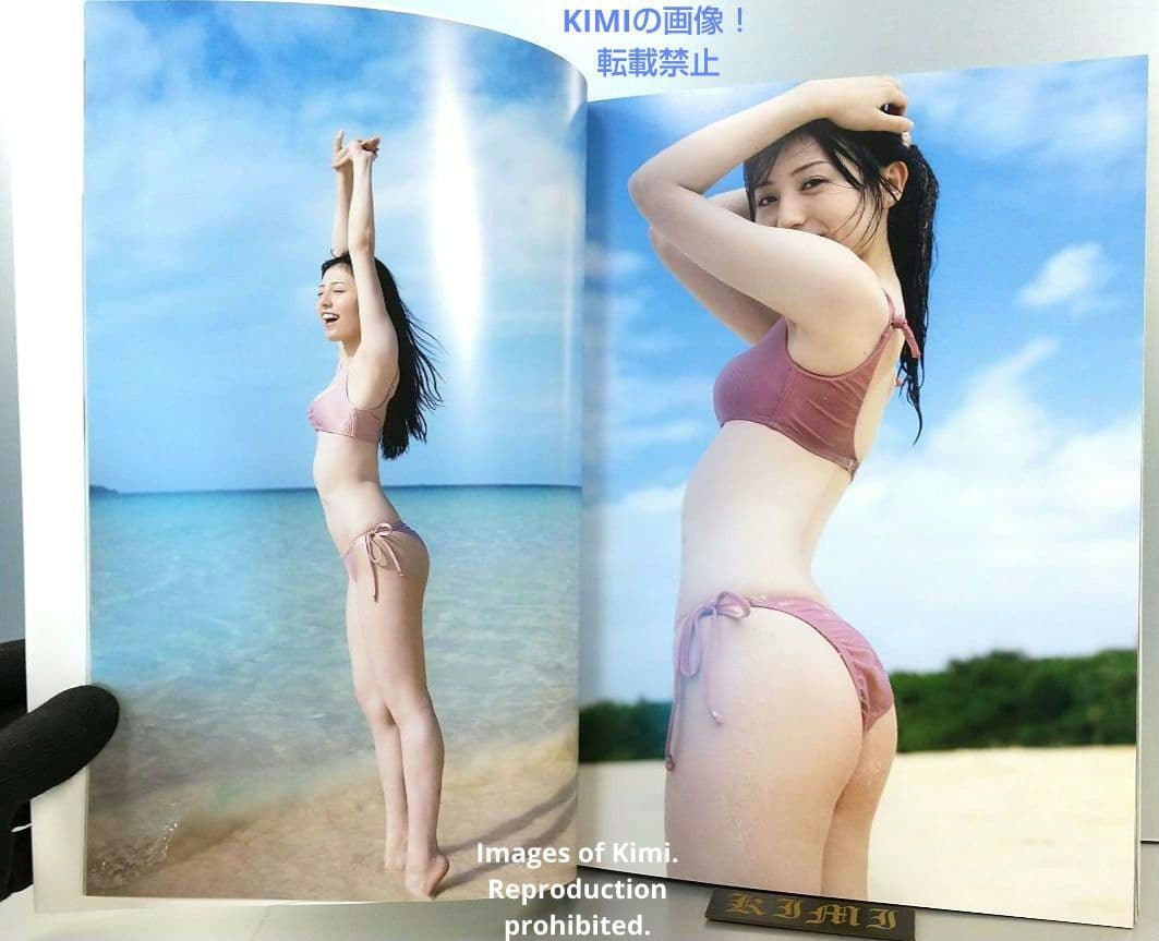 直筆サイン入り 初版 吉井美優 1st写真集 Momentary 本 2022 - メルカリ