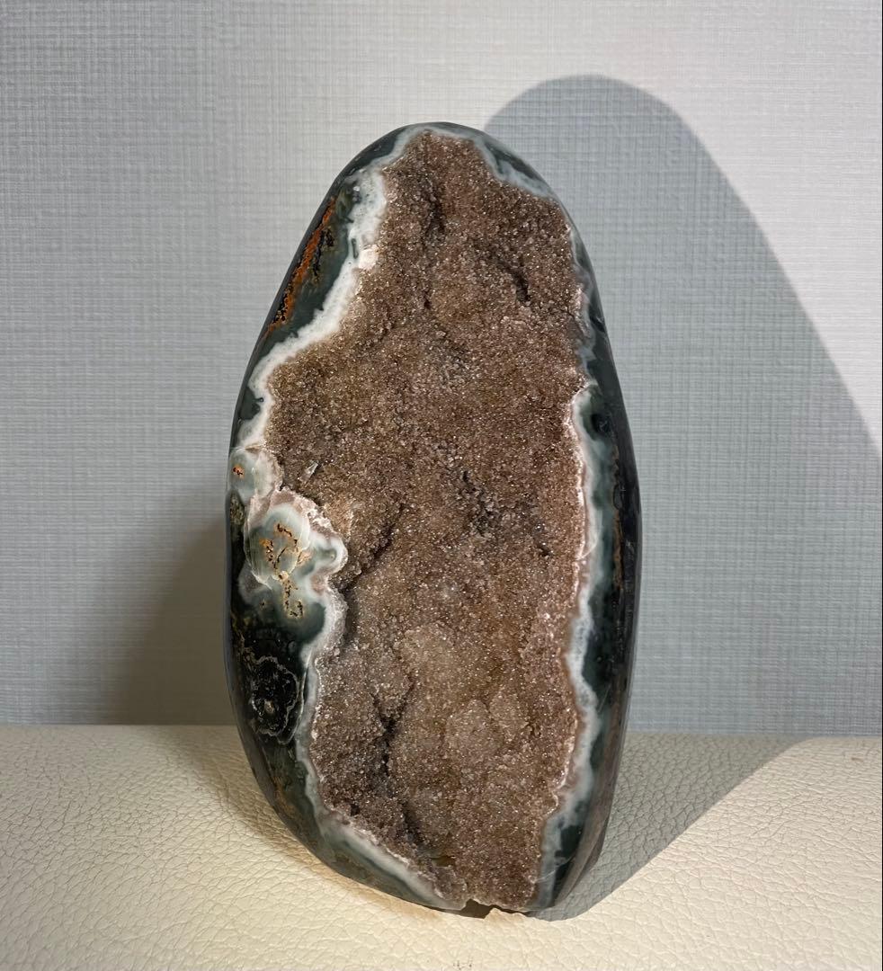 ドゥルージーアゲート シュガー瑪瑙 クリスタル チョコレート模様 約1キロ 幸運 Amazon.co.jp: ドゥルージーアゲート ジオード シュガー クリスタル