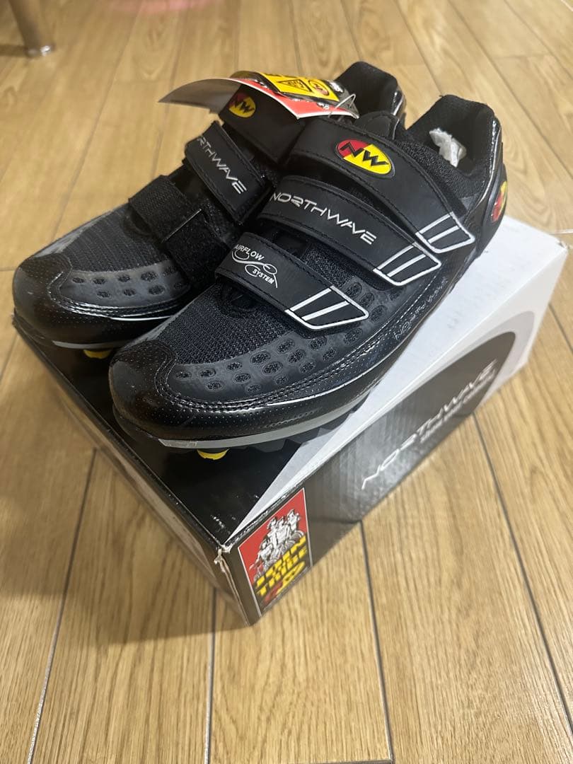 NORTHWAV自転車シューズ（未使用） NORTHWAVE】在庫を切らしていましたが、再入荷してきました